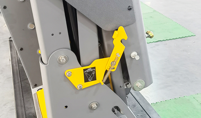 雙側(cè)鎖止裝置